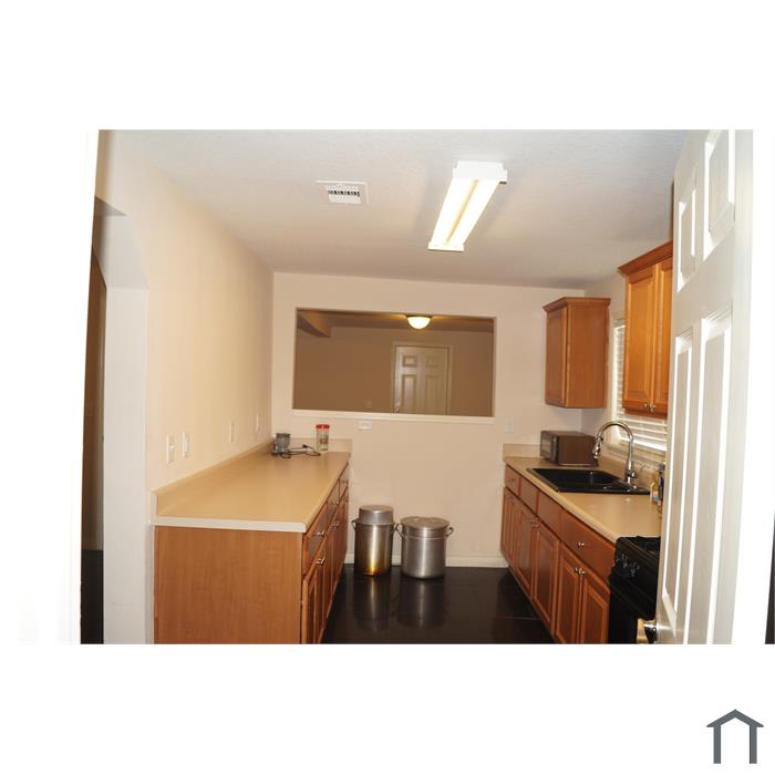 4018 Avenue M 1/2